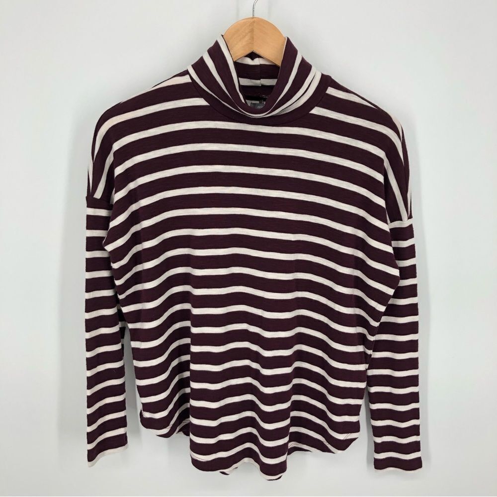 Aerie Shirt‎ Womens XS Turtleneck Stripe Purple White